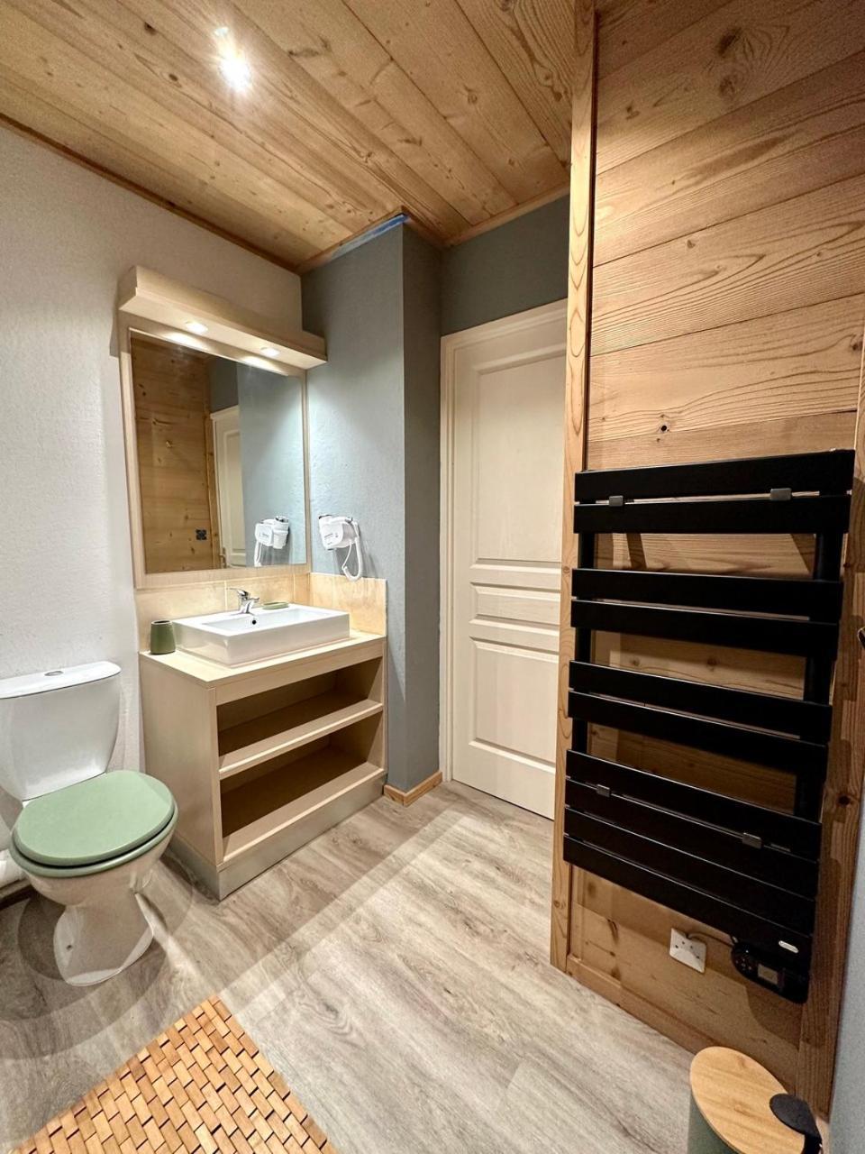 Centre Orres 1800 - 4/6 Pers. Renove - Parking Apartment Les Orres Luaran gambar